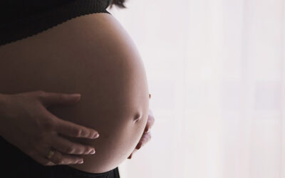 Qué hacer y a quién llamar en caso de una consulta de control prenatal o un parto