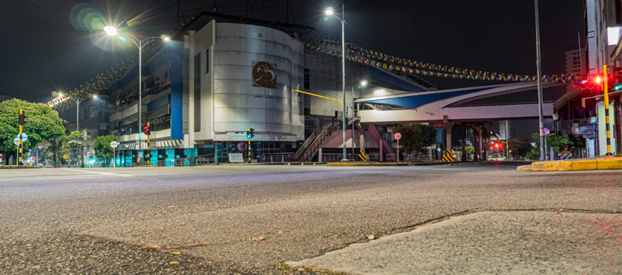 Alcaldía de Bucaramanga estudia iniciativa de activar el comercio en el horario nocturno