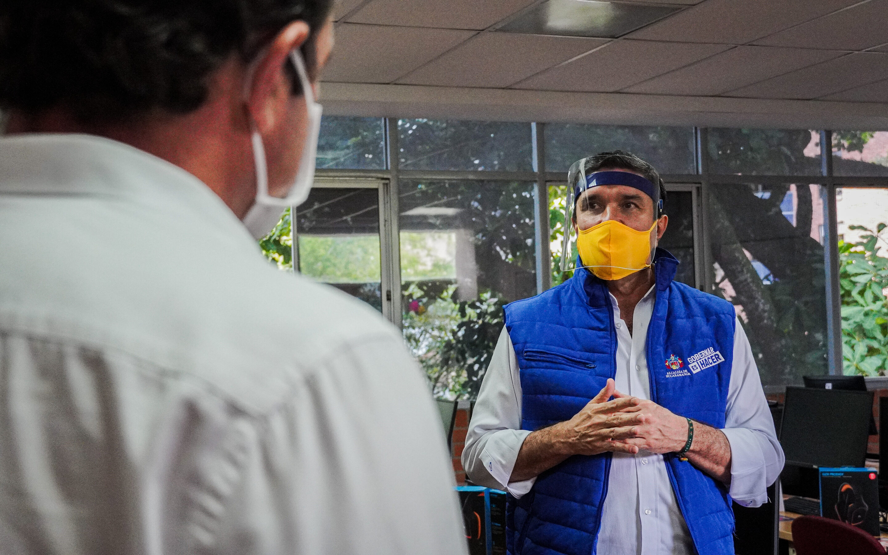 Alcalde de Bucaramanga visitó la UNAB, primera universidad en reactivar actividades académicas