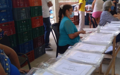 Recursos del Ministerio de Educación para las instituciones educativas oficiales facilitó entrega de material didáctico a estudiantes