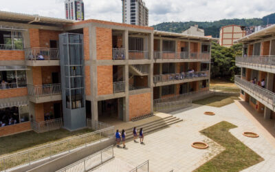 Secretaría de Educación de Bucaramanga le apuesta a consolidar la Escuela de Liderazgo para directivos docentes