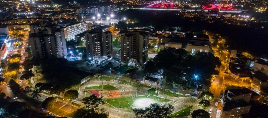 Bucaramanga cuenta con 128 sitios públicos con luminarias telegestionadas
