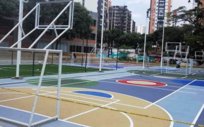 Escenario deportivo y obras complementarias de la Escuela Normal Superior, obras listas para estrenar