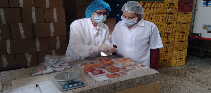 Hoy martes 13 de octubre, alcaldía de Bucaramanga hace una nueva entrega de paquetes alimentarios a estudiantes de colegios oficiales