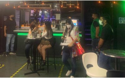 Bares de la ciudad reanudaron sus actividades económicas de forma segura