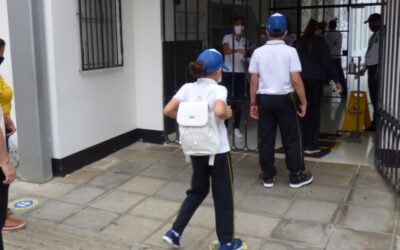 Secretaría de Educación de Bucaramanga presentó el Plan de Alternancia Institucional a rectores de colegios oficiales