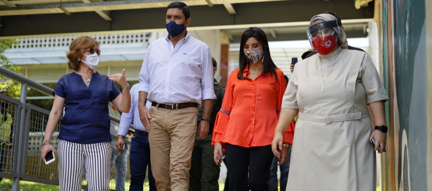 Ministra de Educación propone, como meta, que en marzo se active la alternancia en los 47 colegios oficiales de Bucaramanga
