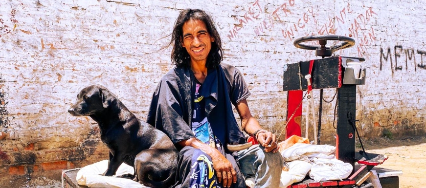 Recicladores informales y en habitabilidad de calle recibieron cortes de cabello y ropa en el marco de su día