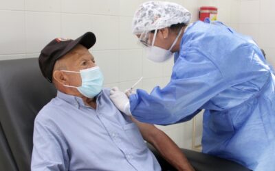 Hospital Local del Norte, uno de los puntos en donde se avanza con el proceso de vacunación a población mayor de 80 años