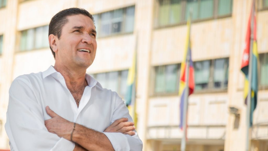 Bucaramanga le solicitó aprobación a MinSalud para darle prioridad en la vacunación contra el Covid -19 a profesores de instituciones educativas