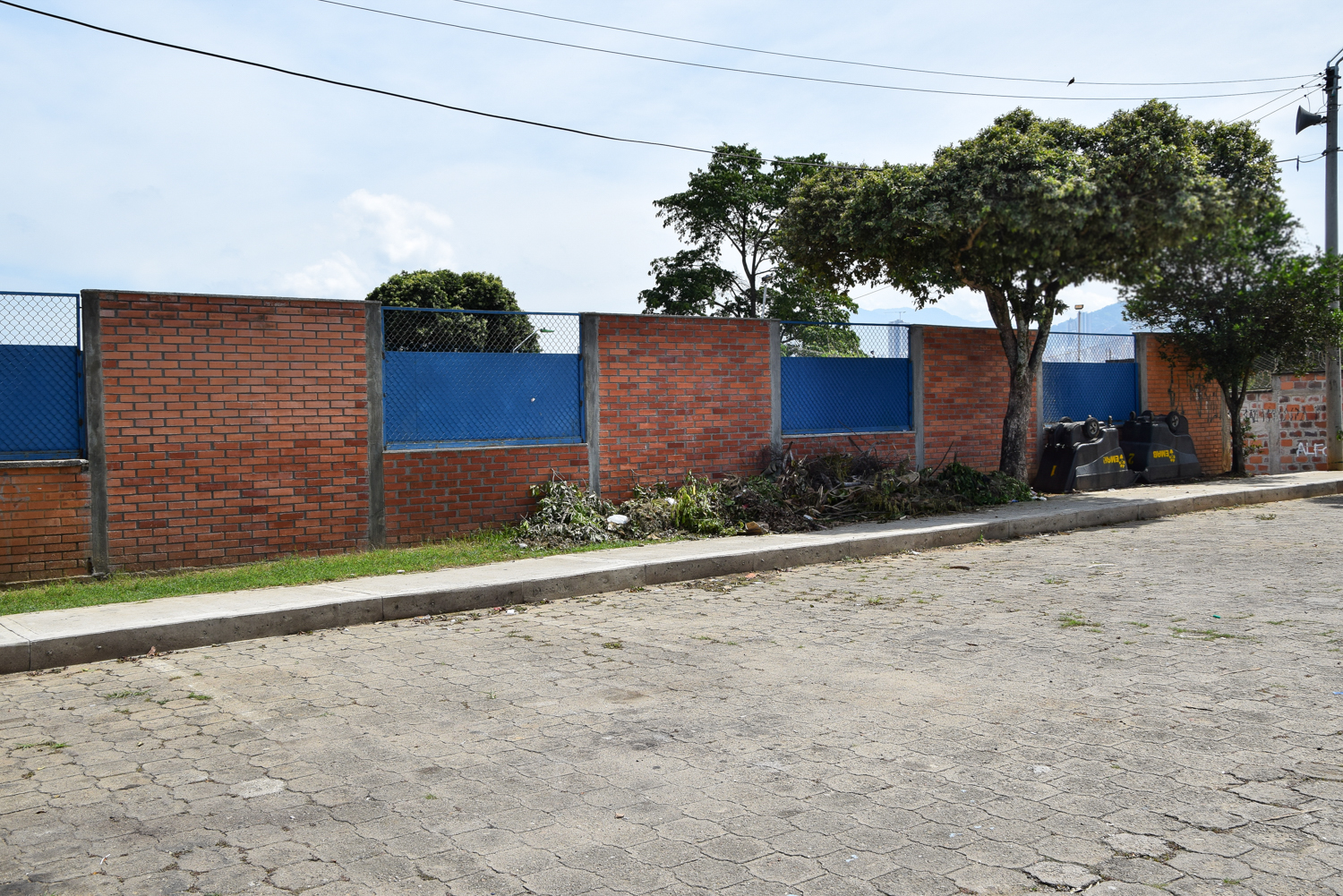 Mantenimiento Colegio INEM sede B