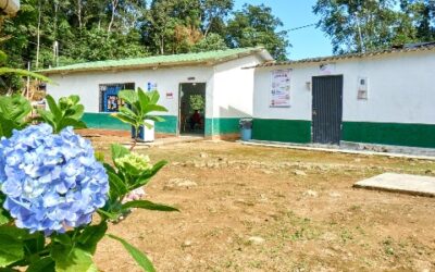 120 proponentes en licitación para transformar dos escuelas en el sector rural