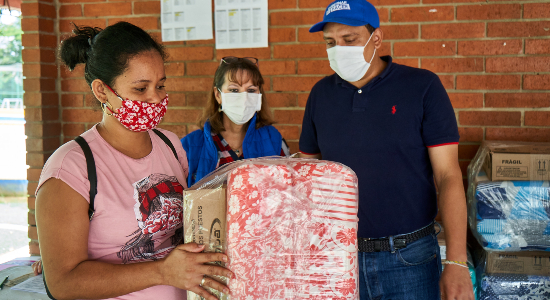 Migrantes recibieron ayudas humanitarias