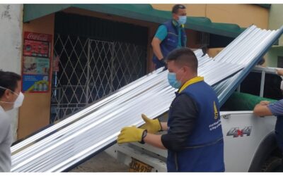 Alcaldía de Bucaramanga entregó ayudas a damnificados por lluvias en dos asentamientos humanos