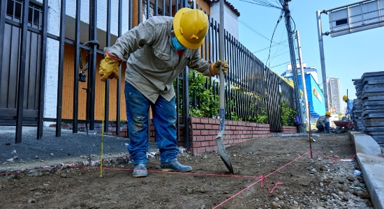 Se intervendrán 8.285 metros cuadrados de andenes, escaleras y pasamanos