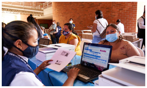 Jornada de inscripciones Familias en Acción Bucaramanga. Fotografía: Mauro Rodríguez / Prensa Alcaldía de Bucaramanga. 