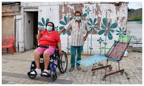 Fotografía: Diego Calderón / Prensa Alcaldía de Bucaramanga. Persona con discapacidad beneficiada. 