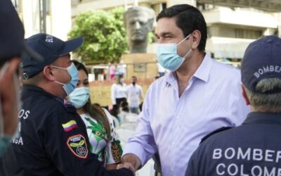 Celebramos los 72 años de Bomberos de Bucaramanga