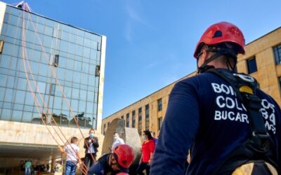 ‘Rescate de Montaña’, exhibición realizada en la celebración del Día Nacional del Bombero