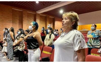 Bumanguesas de bajos recursos y mujeres migrantes le apuestan por el liderazgo político