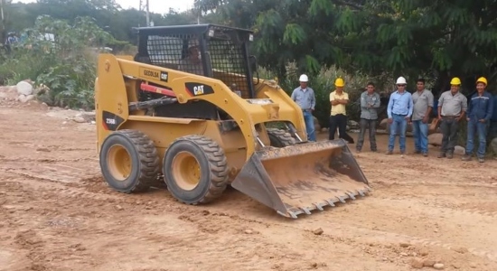 Bucaramanga tendrá nueva maquinaria amarilla para atender las vías de los corregimientos