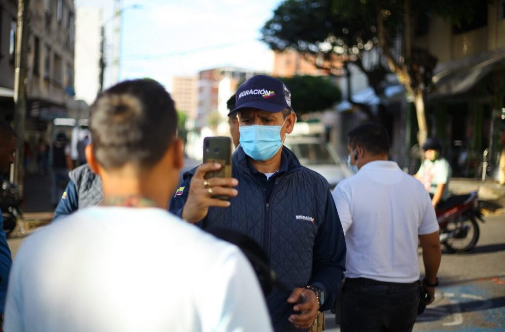 Conozca cómo se adelantan los controles migratorios en Bucaramanga