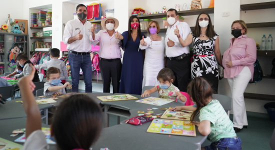 Ministra de Educación destacó el éxito de la presencialidad en colegios de Bucaramanga