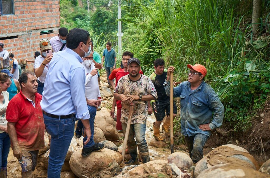 Con albergues temporales Alcaldía protege la vida de familias afectadas por lluvias