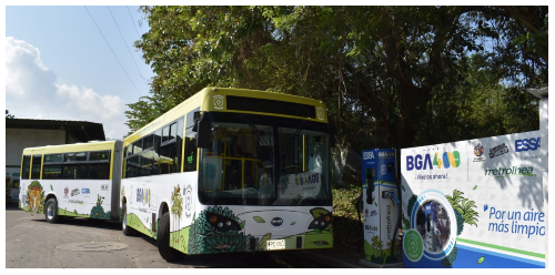 Primer bus eléctrico al servicio de Metrolínea recorre las vías de Bucaramanga