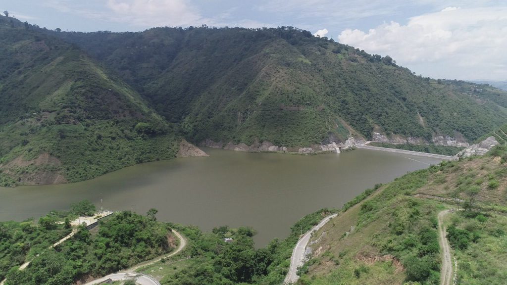 Por primera vez el Embalse de Bucaramanga suministra agua para el área  metropolitana