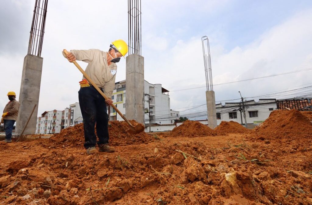 Así supervisó la Alcaldía el reinicio de la obra Camacho Carreño