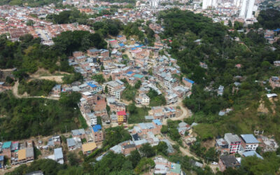 Con la legalización de cuatro barrios, Alcaldía beneficia a más de mil familias