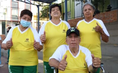 ¡Adultos mayores! Conozcan cómo recibir clases deportivas gratuitas