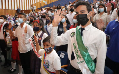 210 personeros y contralores de colegios se posesionaron