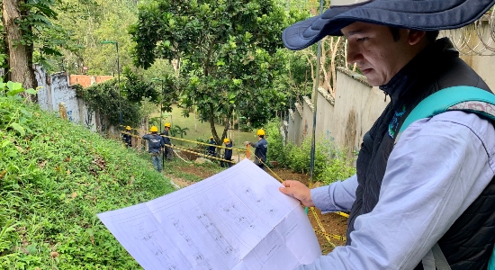 Inició la modernización del alumbrado público en 19 vías peatonales de Cabecera