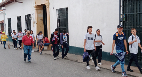 Más de dos mil estudiantes han conocido los orígenes de la ciudad