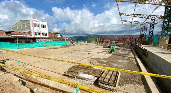 La tradicional cancha de baloncesto del barrio Santander está en obra