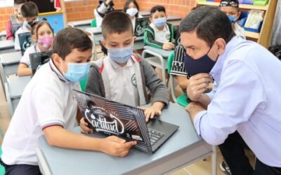 Cerca de 10 mil nuevos computadores están al servicio de los colegios públicos de Bucaramanga