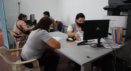 Bucaramanga cuenta con 11 puntos de atención del Sisbén