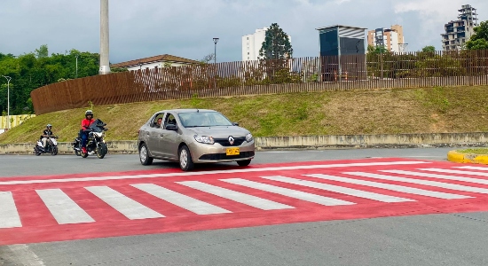 Así avanza la señalización horizontal en las intersecciones más críticas de la ciudad