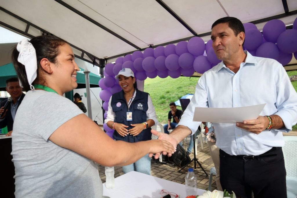 Más de 100 mujeres fueron capacitadas en violencia intrafamiliar y de género