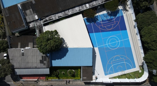 Después de 20 años, se transformó el escenario deportivo del colegio Aurelio Martínez Mutis, sede B