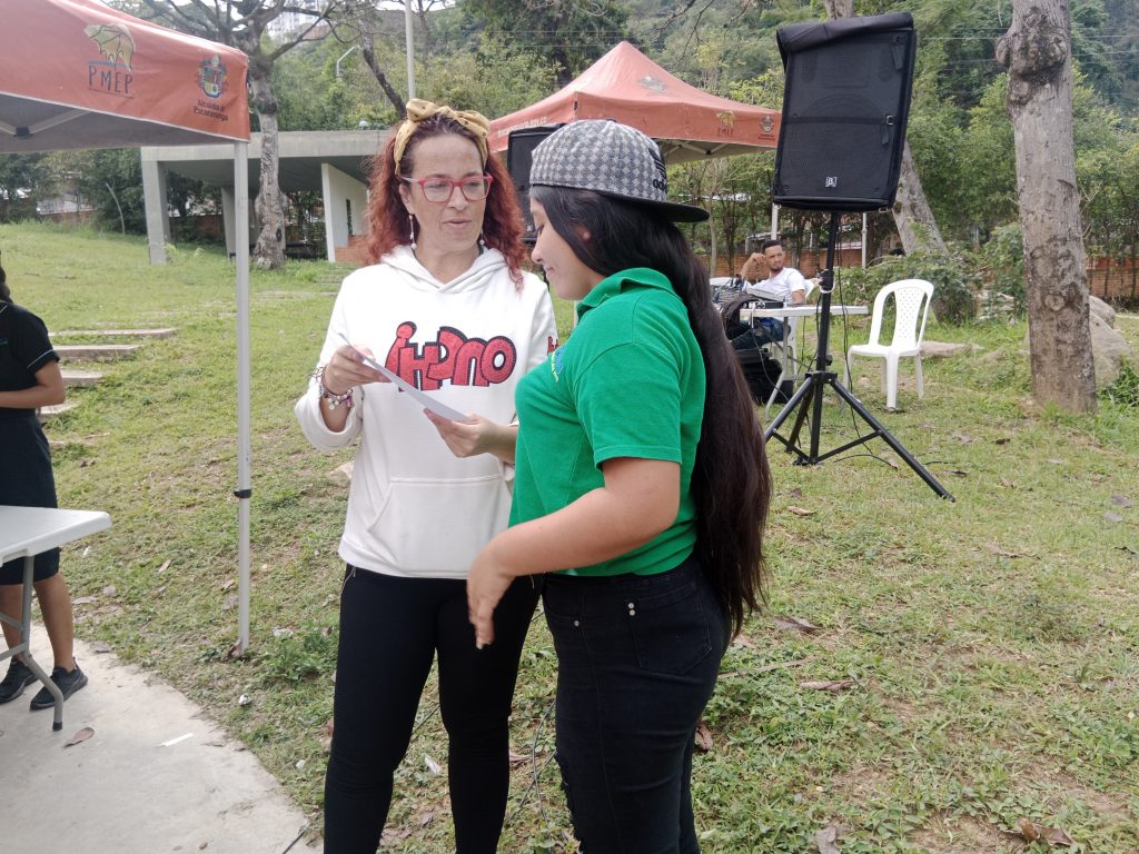 Alcaldía fortalece la prevención de violencias en adolescentes