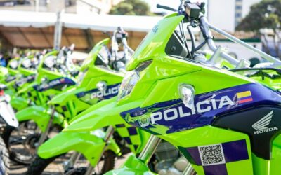 Alcaldía entregó 52 motocicletas para fortalecer la operatividad de la Policía en Bucaramanga
