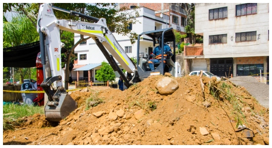 Construimos vía en el barrio La Gran Ladera