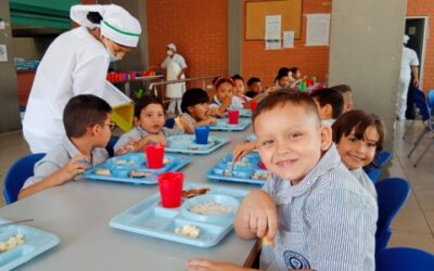 El PAE beneficia en la sede principal del colegio Santander a 813 estudiantes