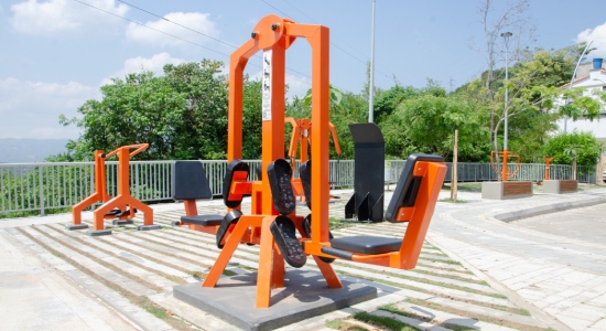 El barrio La Gran Ladera estrena moderno gimnasio al aire libre