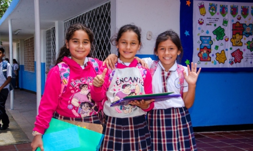 Dignificamos el colegio Club Unión, sede B, en el barrio San Rafael