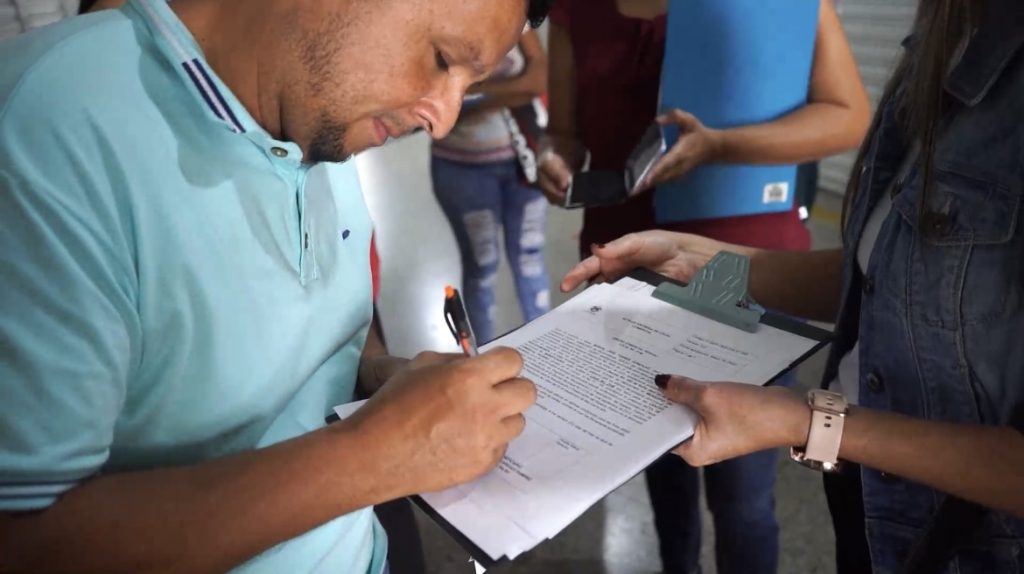 18 vendedores pasaron de las calles a la formalidad