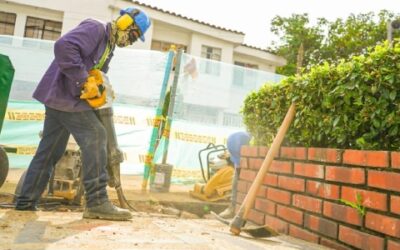 Se están reconstruyendo los andenes en más de 20 barrios de Bucaramanga